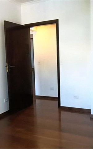 Casa à venda com 202m², 3 quartos e 2 vagas