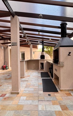 Apartamento à venda com 80m², 3 quartos e 2 vagas Apartamento à venda com 80m², 3 quartos e 2 vagasÁrea comum - Churrasqueira
