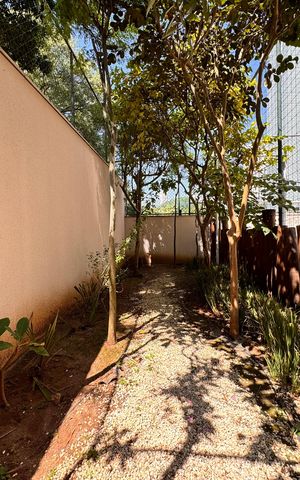 Apartamento à venda com 80m², 3 quartos e 2 vagas Apartamento à venda com 80m², 3 quartos e 2 vagasÁrea comum - Espaço pet