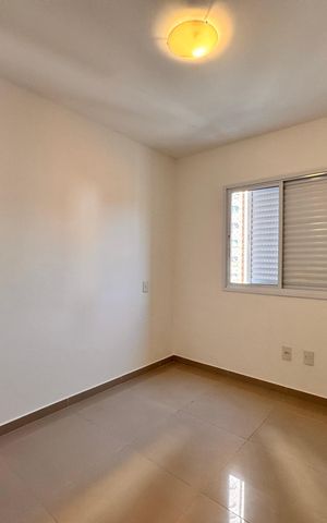 Apartamento à venda com 80m², 3 quartos e 2 vagas Apartamento à venda com 80m², 3 quartos e 2 vagasQuarto 1