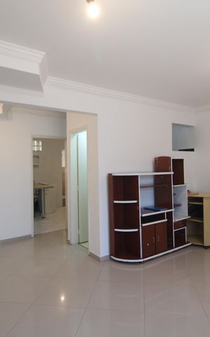 Casa de condomínio à venda com 180m², 3 quartos e 3 vagasSala