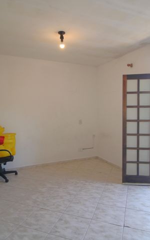 Casa de condomínio à venda com 180m², 3 quartos e 3 vagasSuíte