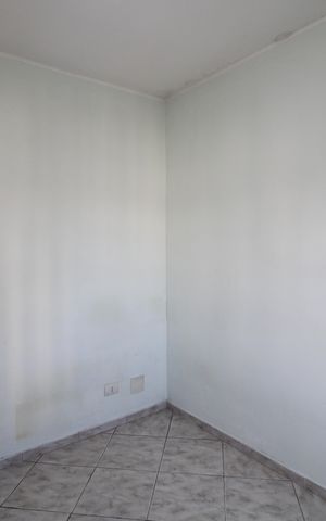 Casa de condomínio à venda com 180m², 3 quartos e 3 vagasQuarto 1