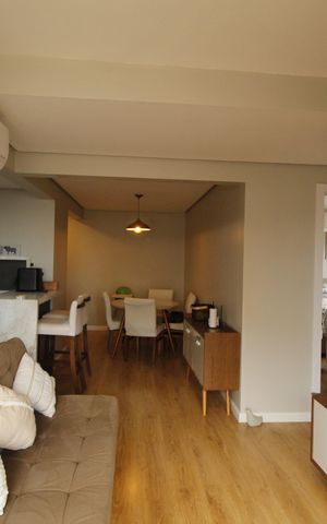 Apartamento à venda com 66m², 2 quartos e 1 vagaSala