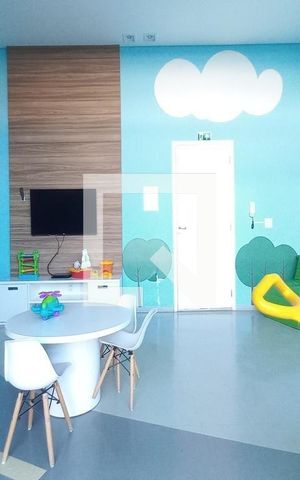 Apartamento à venda com 72m², 3 quartos e 2 vagas Apartamento à venda com 72m², 3 quartos e 2 vagasBrinquedoteca