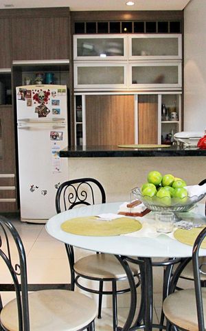 Casa à venda com 180m², 3 quartos e 2 vagasCozinha