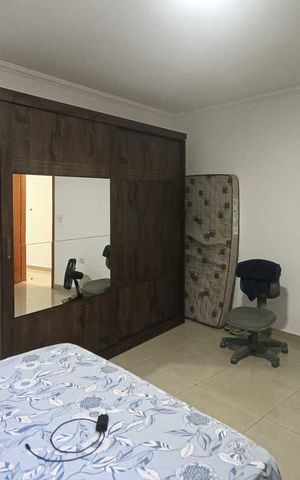 Casa à venda com 100m², 3 quartos e 2 vagas Casa à venda com 100m², 3 quartos e 2 vagasQuarto 03