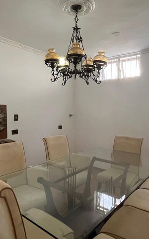 Casa à venda com 675m², 4 quartos e 6 vagas