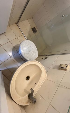 Casa à venda com 675m², 4 quartos e 6 vagas