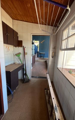 Casa à venda com 675m², 4 quartos e 6 vagas