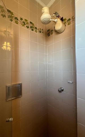 Casa à venda com 675m², 4 quartos e 6 vagas