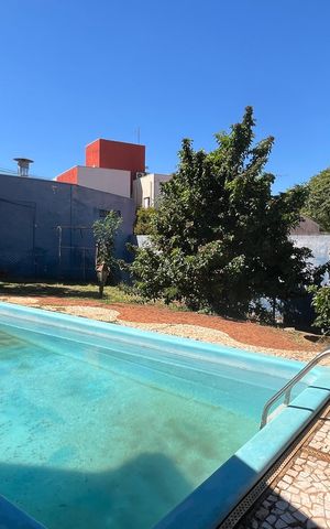Casa à venda com 675m², 4 quartos e 6 vagas