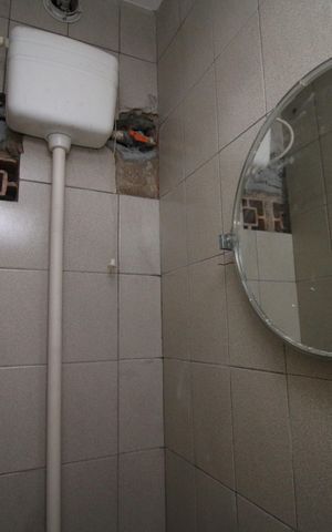 Casa à venda com 360m², 3 quartos e 4 vagasBanheiro de serviço