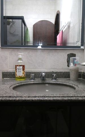 Casa à venda com 360m², 3 quartos e 4 vagasBanheiro Social 2