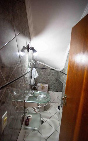 Casa para alugar com 180m², 3 quartos e 4 vagasLavabo