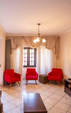 Casa para alugar com 180m², 3 quartos e 4 vagasSala
