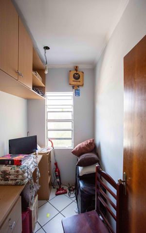 Casa para alugar com 180m², 3 quartos e 4 vagasEscritório