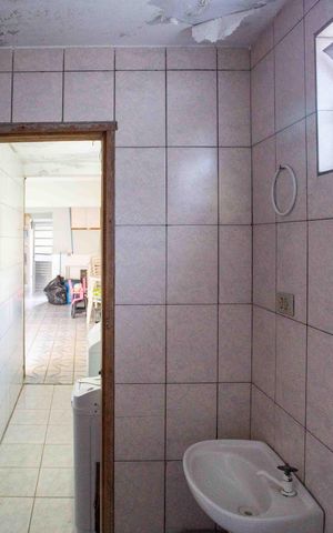 Casa para alugar com 180m², 3 quartos e 4 vagasBanheiro de serviço