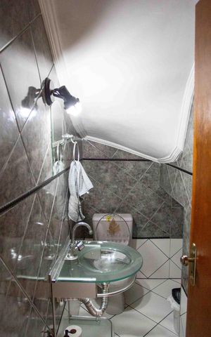 Casa para alugar com 180m², 3 quartos e 4 vagasLavabo