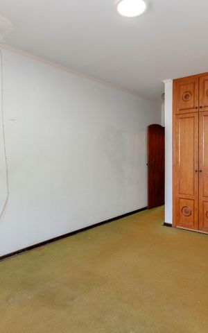 Casa à venda com 550m², 5 quartos e 4 vagasSuíte 4