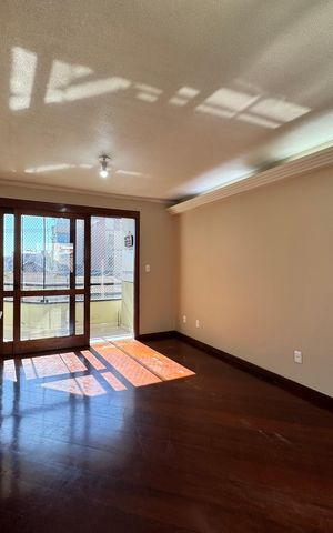 Apartamento para alugar com 110m², 3 quartos e 1 vaga Apartamento para alugar com 110m², 3 quartos e 1 vagaSala
