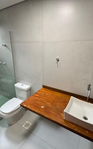 Apartamento para alugar com 110m², 3 quartos e 1 vaga Apartamento para alugar com 110m², 3 quartos e 1 vagaBanheiro