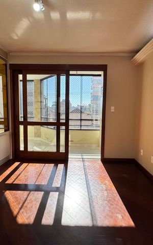 Apartamento para alugar com 110m², 3 quartos e 1 vaga Apartamento para alugar com 110m², 3 quartos e 1 vagaSala