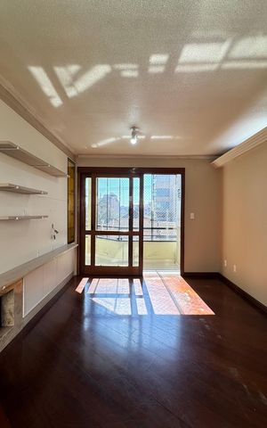 Apartamento para alugar com 110m², 3 quartos e 1 vaga Apartamento para alugar com 110m², 3 quartos e 1 vagaSala