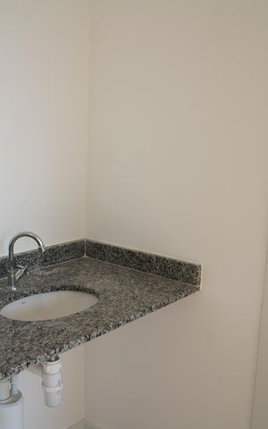 Apartamento à venda com 34m², 2 quartos e sem vagaBanheiro