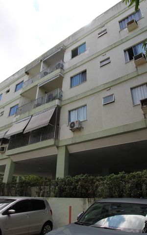 Apartamento à venda com 97m², 4 quartos e 2 vagasFachada