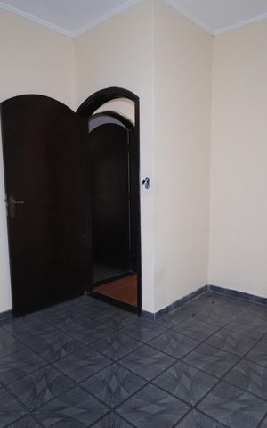Casa à venda com 90m², 3 quartos e 3 vagasQuarto 2
