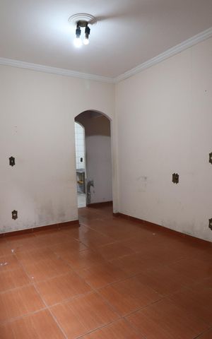 Casa à venda com 90m², 3 quartos e 3 vagasSala