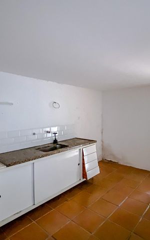 Casa à venda com 300m², 3 quartos e 2 vagasÁrea de Serviço