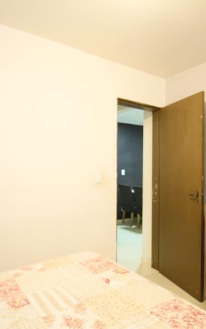 Apartamento à venda com 47m², 2 quartos e 1 vagaQuarto 2