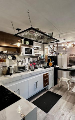 Apartamento para alugar com 120m², 2 quartos e sem vaga Apartamento para alugar com 120m², 2 quartos e sem vagaCozinha
