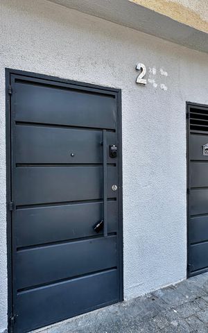 Apartamento para alugar com 120m², 2 quartos e sem vaga Apartamento para alugar com 120m², 2 quartos e sem vagaFachada