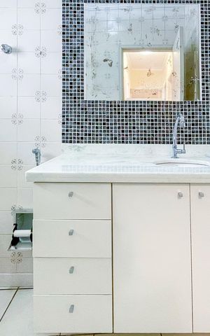 Apartamento à venda com 84m², 2 quartos e sem vagaBanheiro