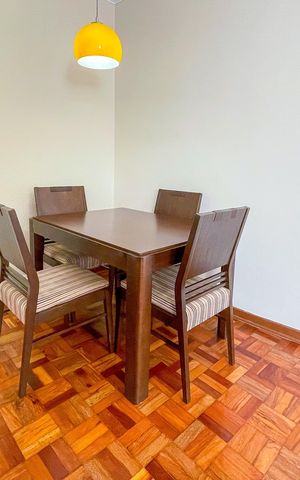Apartamento à venda com 84m², 2 quartos e sem vagaSala