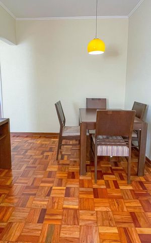 Apartamento à venda com 84m², 2 quartos e sem vagaSala