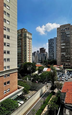 Studio à venda com 32m², 0 quarto e sem vaga Studio à venda com 32m², 0 quarto e sem vagaVista