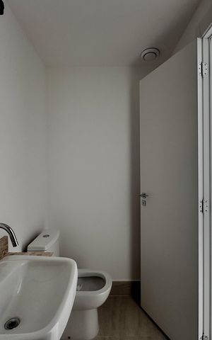 Studio à venda com 32m², 0 quarto e sem vaga Studio à venda com 32m², 0 quarto e sem vagaBanheiro