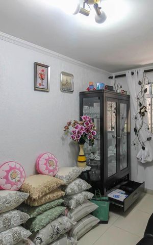 Casa à venda com 253m², 3 quartos e 2 vagas Casa à venda com 253m², 3 quartos e 2 vagasSala 2