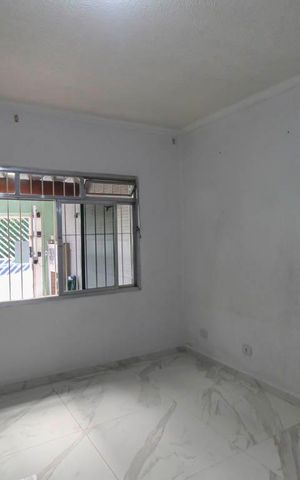 Casa à venda com 253m², 3 quartos e 2 vagas Casa à venda com 253m², 3 quartos e 2 vagasSala 1