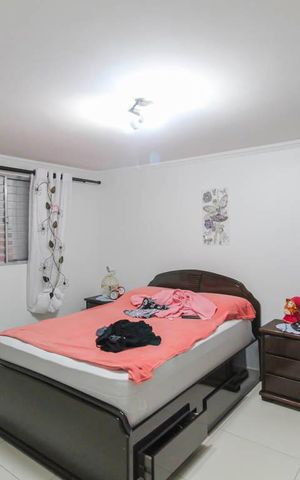 Casa à venda com 253m², 3 quartos e 2 vagas Casa à venda com 253m², 3 quartos e 2 vagasQuarto 4