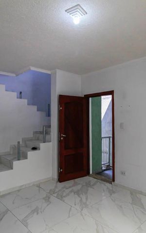 Casa à venda com 253m², 3 quartos e 2 vagas Casa à venda com 253m², 3 quartos e 2 vagasSala 1