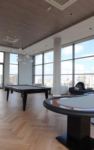 Apartamento à venda com 86m², 2 quartos e 2 vagasÁrea comum - Sky Lounge