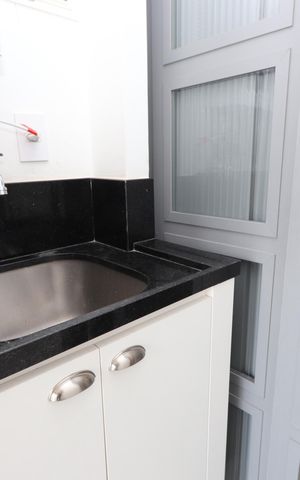 Apartamento à venda com 86m², 2 quartos e 2 vagasLavanderia