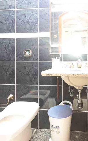 Casa à venda com 450m², 3 quartos e 8 vagasBanheiro da Suíte