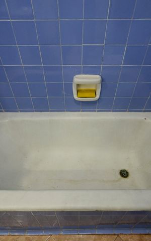 Casa para alugar com 80m², 2 quartos e 1 vaga Casa para alugar com 80m², 2 quartos e 1 vagaBanheiro