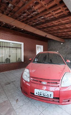 Casa à venda com 144m², 2 quartos e 3 vagasGaragem